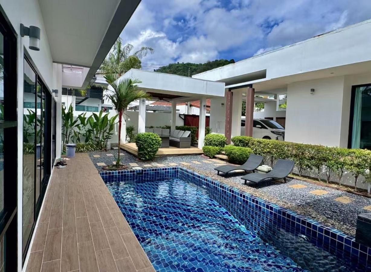 Funtime Pool Villa Phuket Exterior photo